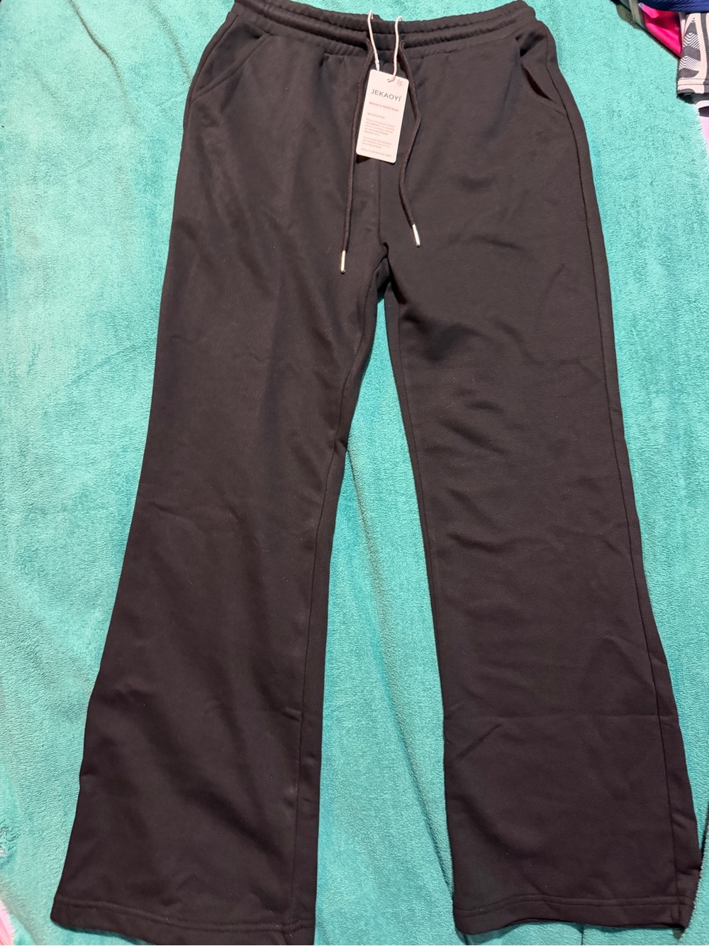 Women's Black Wide-Leg Sweatpants